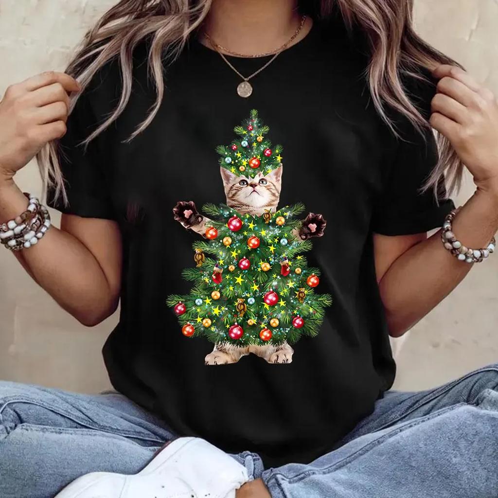 Christmas Kitten  Graphic Tshirt Mens Women Fashion Vintage Tshirts Casual Oversized Tee Shirt Streetwear