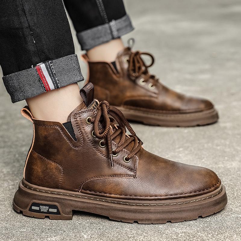 High Quality Men Casual Leather Outdoor Motorcycle Boot Vintage Flat Designer Round Toe Boots Punk Classic Cowhide High Top Shoe