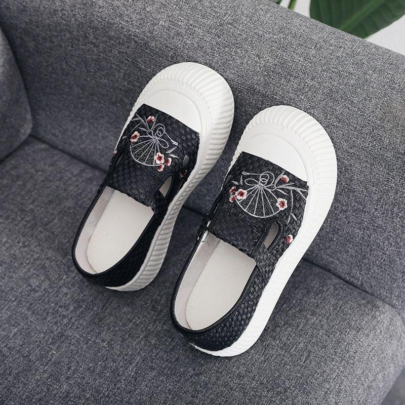 

Fashion Stylish Original Embroidered Slip On Woman Footwear Sale Comfortable Casual Spring Autumn High On Platform Canvas Shoes Women 35