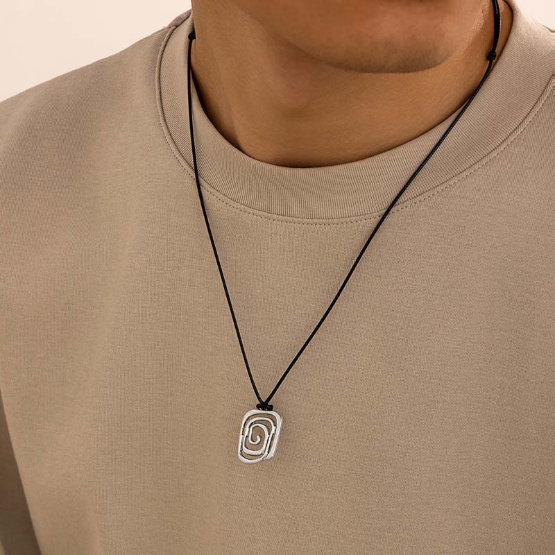 Vintage Spiral Vortex Pendant Necklace for Women Punk Hip Hop Hand-Woven Leather Rope Clavicle Chain Necklace Y2K Jewelry