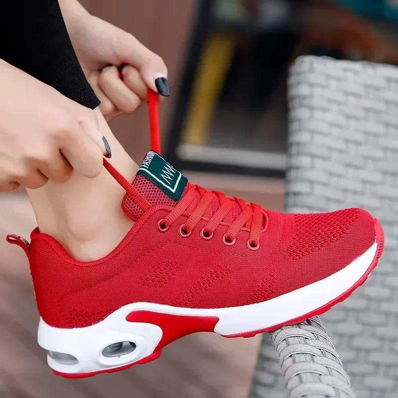Women'S Running Shoes Lightweight Breathable Mesh Fashionable Luxurious Design Travel Shoes Outdoor Training Walking Shoes