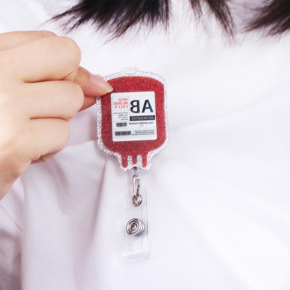 Easy To Pull Buckle Retractable Badge Reel Anti Lost Retractable Badge Holder  Work Card