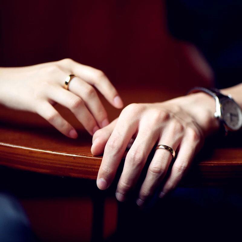 Multicolor Polished Stainless Steel Ring: 4mm-8mm Wide Gold, Silver, Black & Blue Ball Arc Design for Couples