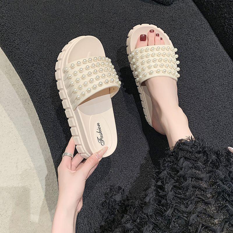 Muffin thick bottom pearl ins trendy small fragrant style soft bottom cool slippers women's outer wear 2025 summer and autumn new fashion versatile