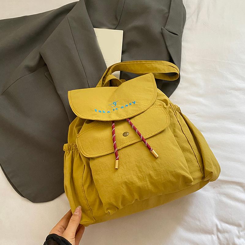 

Повседневный нейлоновый рюкзак для женщин, летний, новый, модный, в стиле преппи, большой вместимости, школьная наплечная сумка CLE 31x15x28cm жёлтый