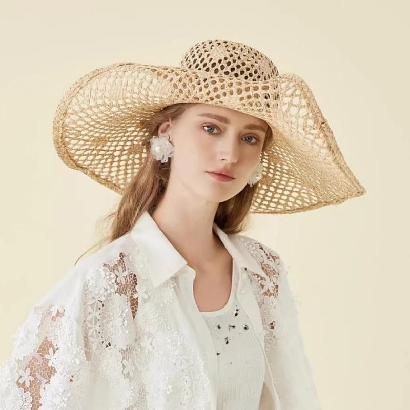 Large Brim Raffia Sun Hats for Women Handwoven Hollow Out Beach Vaion Sun Protection Photoaphy Hat for Women Men Summer Season