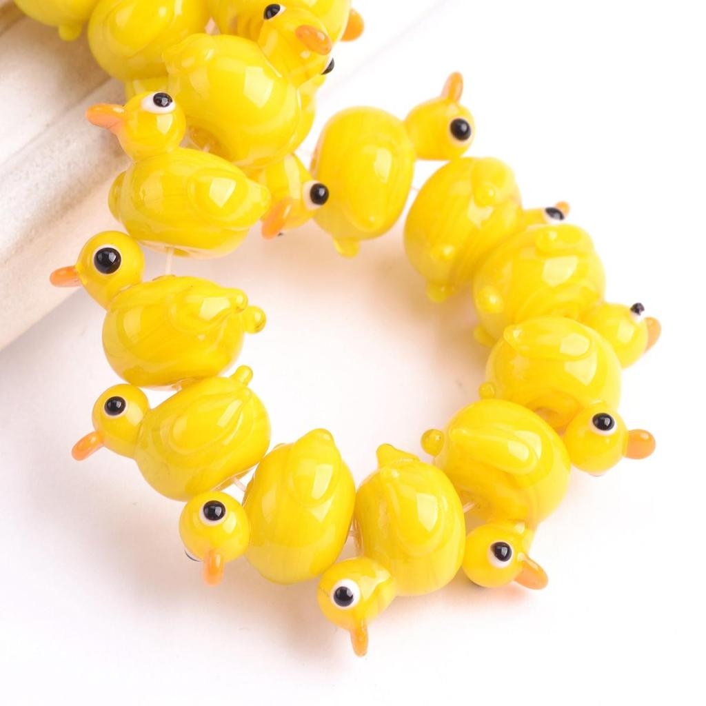 2pcs 16x15mm Yellow Duck / 24x16mm Penguin/White Dog Shape Handmade Lampwork Glass Loose Beads for Jewelry Making DIY Crafts Findings