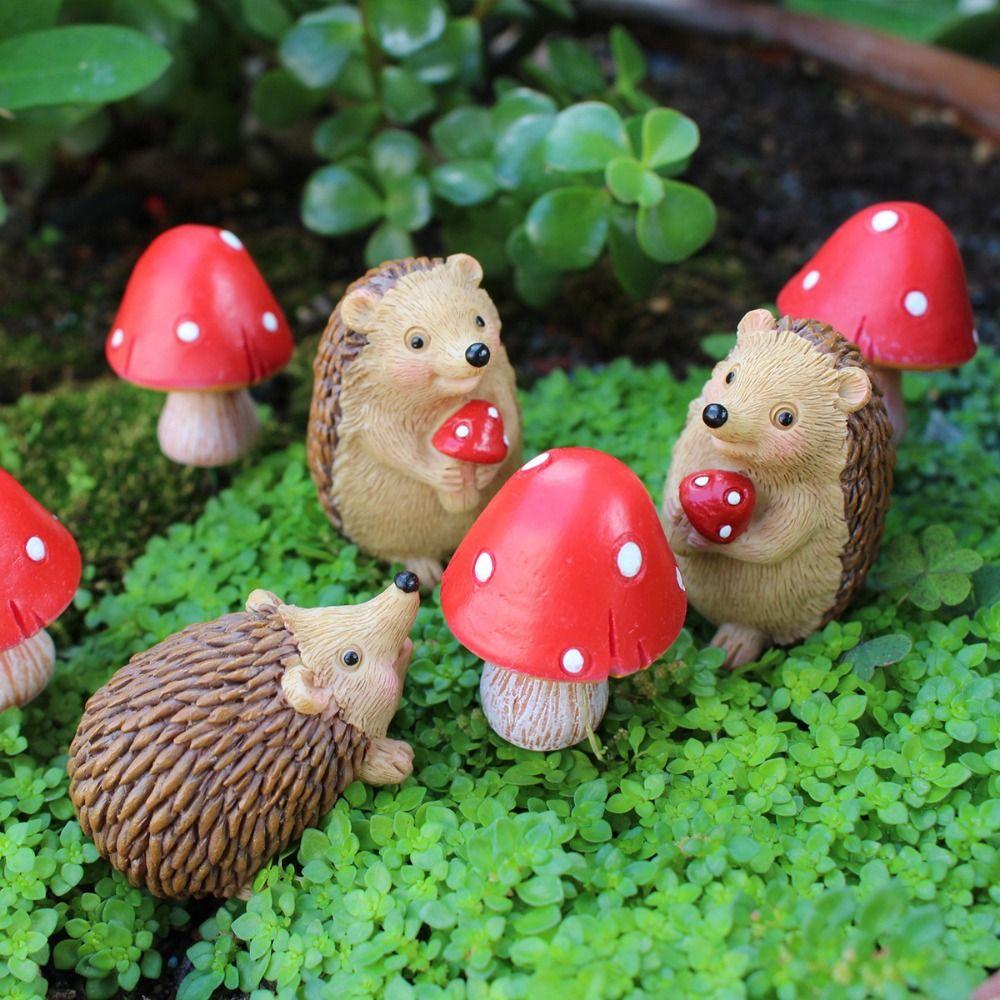 7pcs Cute Animal Sculpture Resin Garden Miniatures Figurine Hedgehog Mushroom Statue  Courtyard