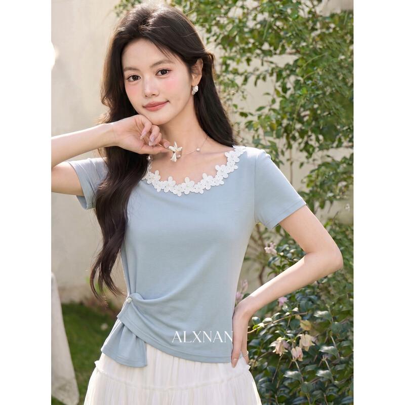 Women s Haze Blue Twist-Knot Short Sleeve T-shirt M