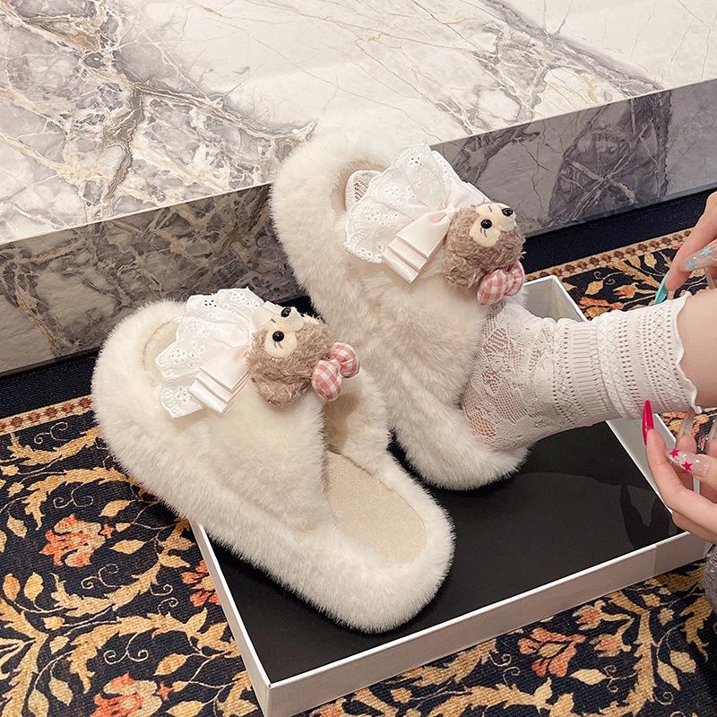 Height-increasing outer wear fashionable fluffy slippers for women in autumn and winter 2025 new cute cartoon soft-soled non-slip thick-soled slippers