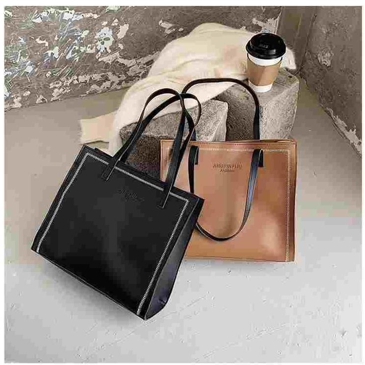 Женская однотонная большая вместительная сумка-тоут для отдыха из искусственной кожи — фото 8