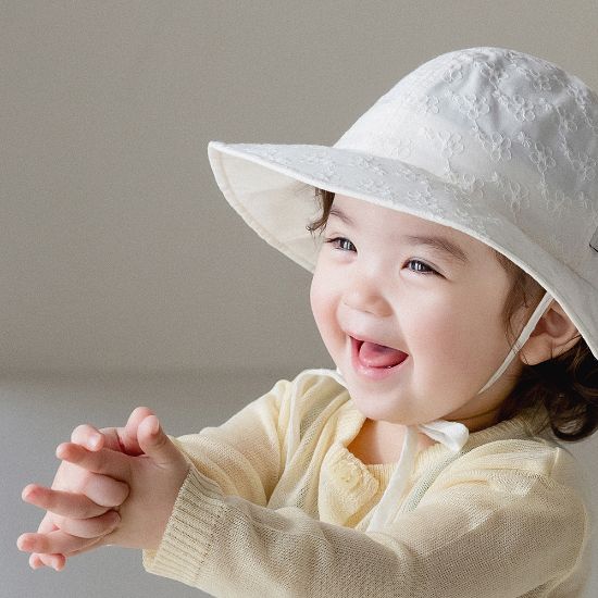 Happy Prince Reve Eyelet Baby Sun Hat