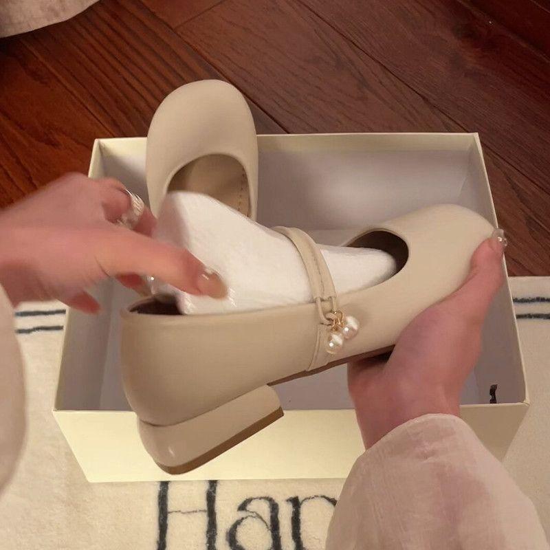 Fashion Hot Selling 2025 Ballerina Flats French Style Women Vintage Flats Button Square Toe Casual Shoes Leopard Comfort Loafers Shoes