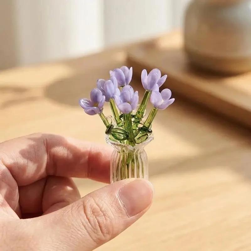 Glass Flower Bouquet with Vase Hand-Blown Mini Flower Decoration Home Living Room Handmade Simulation Floral Ornament with Stem