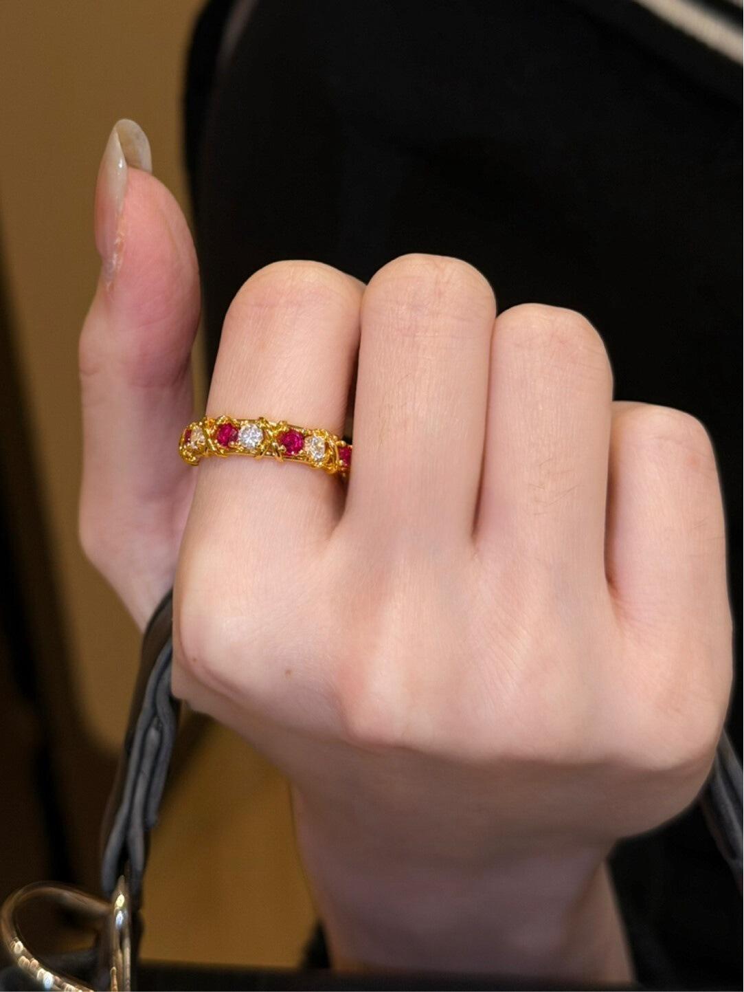 Xiaohongshu Bestseller: Trendy Open Heart Garnet Ring for Girls by Niche Design. Adjustable Opening