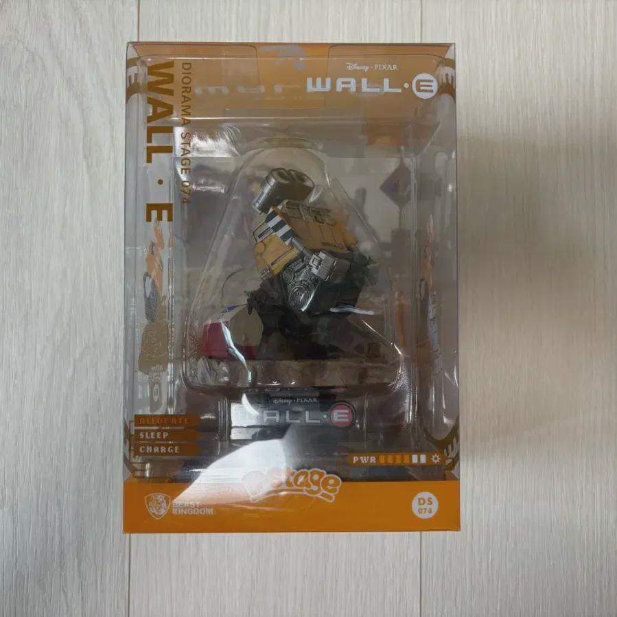 

Диорама фигурка Валл-И