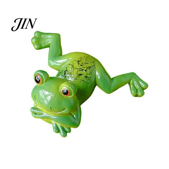 Playful Garden Figurine Micro Landscape Ornament, Frog Design Resin Figurine, Hand Painted Waterproof Miniature Scene Decoration Decor for Succulent