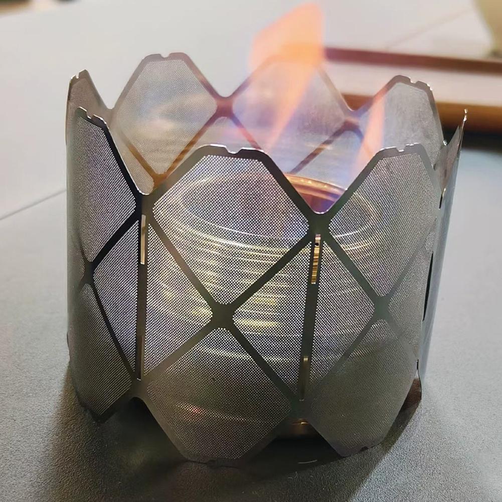 Ultralight Titanium Wind Shield Stainless Steel Outdoor Stove Windscreen Portable Folding Alcohol Stove Rack for Outdoor Camping