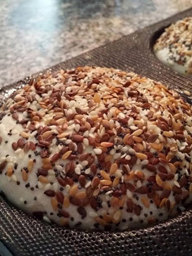 Hemmelige silikon bolle brødformer Non-stick bakeplater Muffinspanne Brett Perforerte hamburgerformer