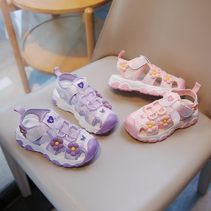 2026 Children's Cute Flower Summer Sandals - Comfortable, Versatile, Outdoor Wear with Magic Sticker and Bright Colors.