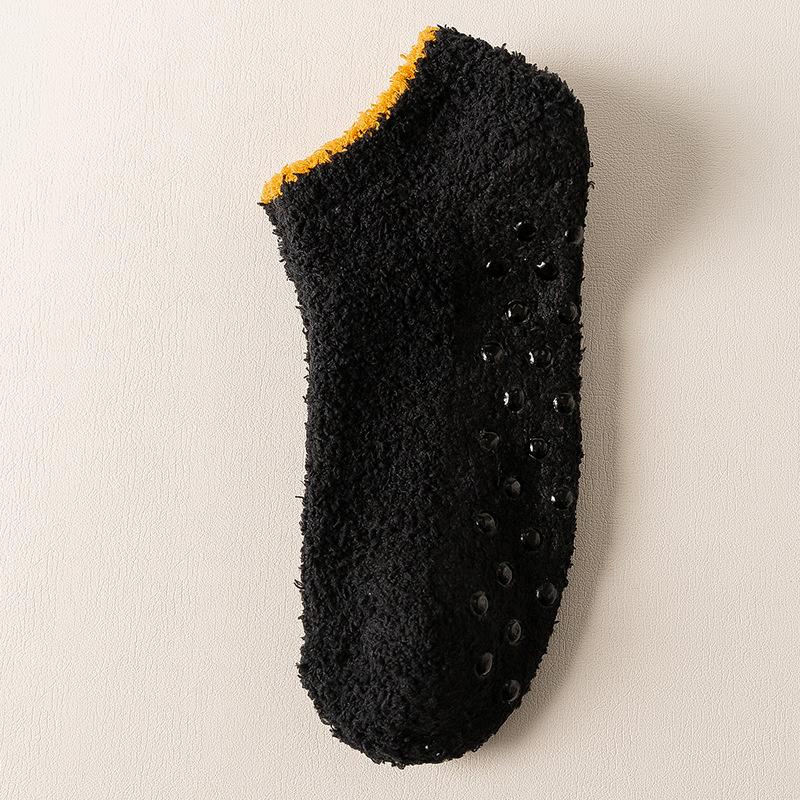 New Women's Slouch Socks Women Thickened Coral Fleece Warm Indoor Floor Silicone Non-slip Invisible Cotton Boat Socks Hipster