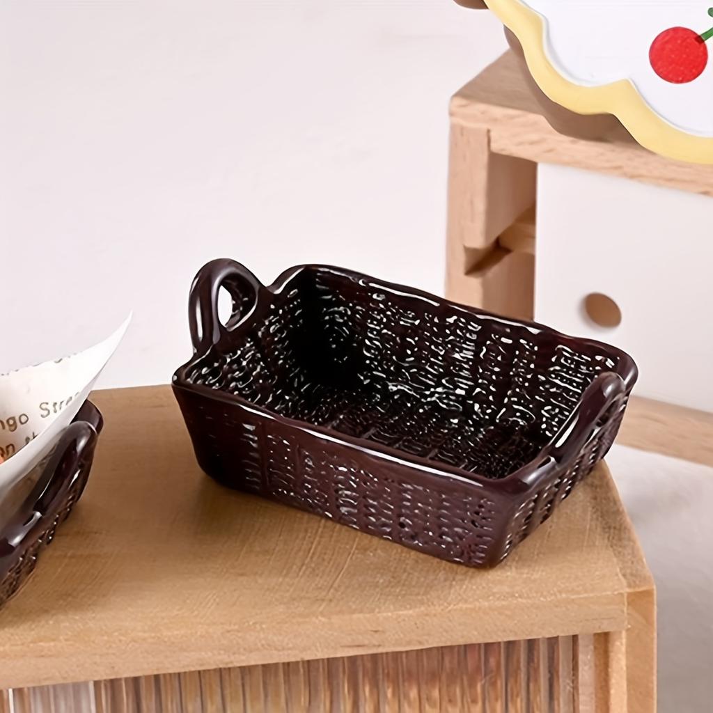 Mini Bread basket decoration, resin crafts, house decoration accessories miniature food bread basket, DIY miniature scene art project