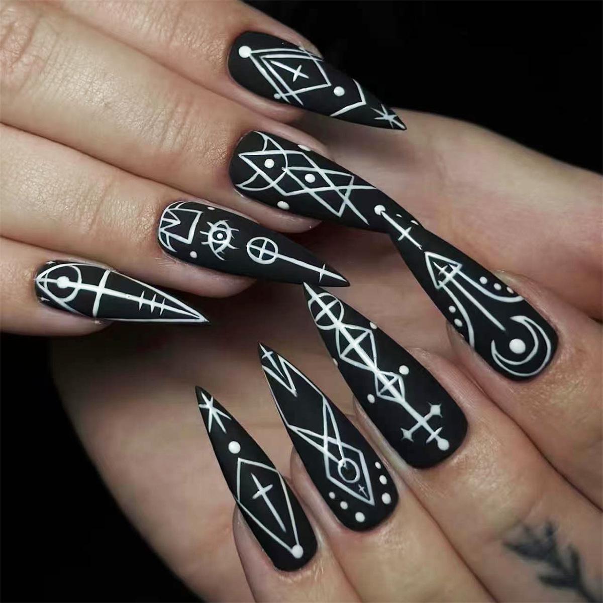 Halloween Style Black Retro Stripe Long False Nail Tips - 24 Pieces Glue