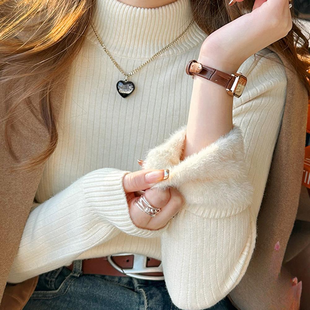 Women's Turtleneck Sweater Winter 2024 Retro Red with Velvet Lining Thickened Inner Wear Thermal Knitting Bottoming Shirt