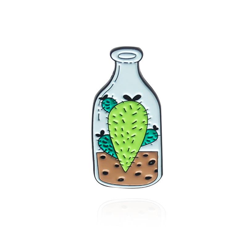 Stylish Cactus Cartoon Brooch: Trendy Alloy Plant Design Badge