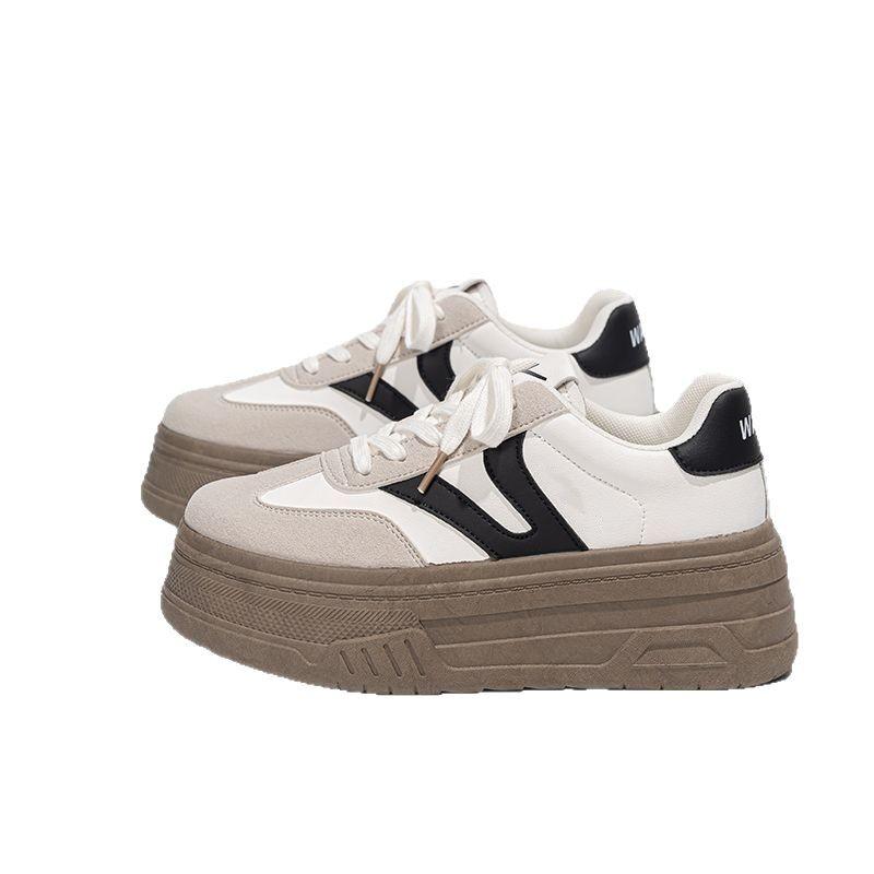 thick-soled German training shoes for women's 2025 spring and autumn new models, the explosion has increased, and the soft-soled versatile white shoe