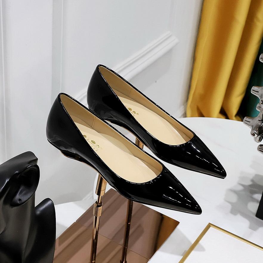 Patent Leather Women Flats Lady Sexy Evening Party Slip On Flat Shoes Women Sharp Pointed Low Heel Shoes Leisure Female Shoes