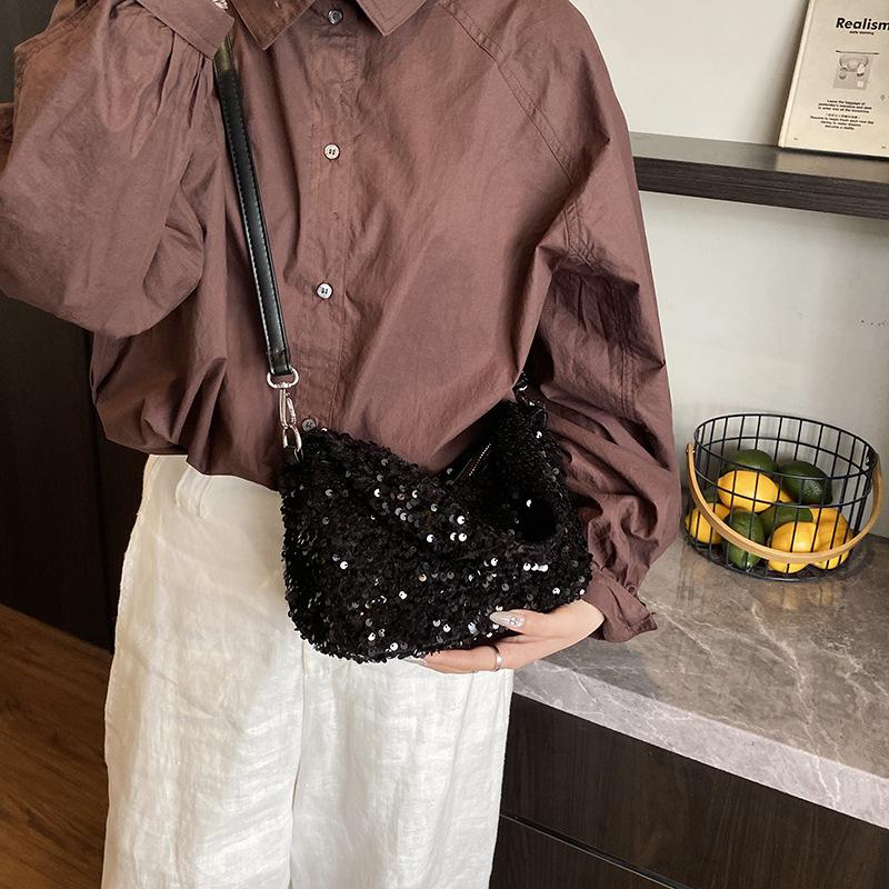 New Fashion Niche Design Sequined Pillow Bag Portable Shoulder Trendy Women's Bag