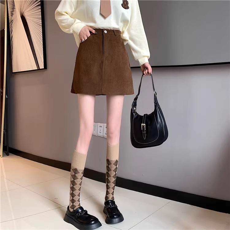Women's Plus Size High Waist Coffee Corduroy A-Line Skirt - Slimming Anti-Exposure Short Skirt for Fall/Winter