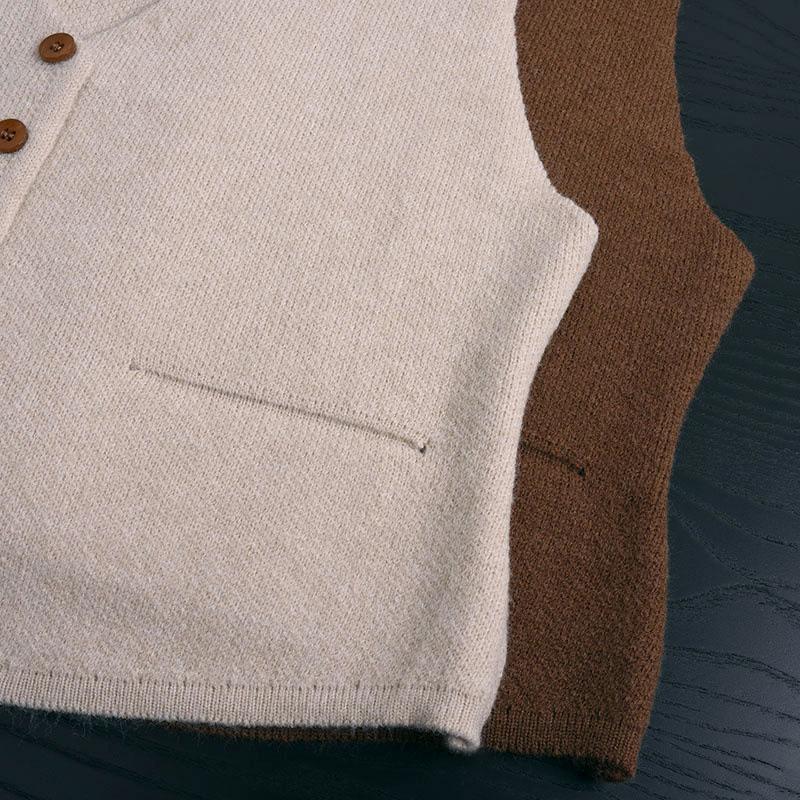 Korean Version of the Solid Color Inner Waistcoat Autumn and Winter Jacket, V-neck Single-breasted All-match Soft Suit Knitted Vest Women 078J10