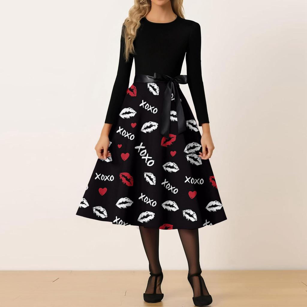 Women's Casual Fashion Valentine's Day Heart-themed Retro Round Neck Dress