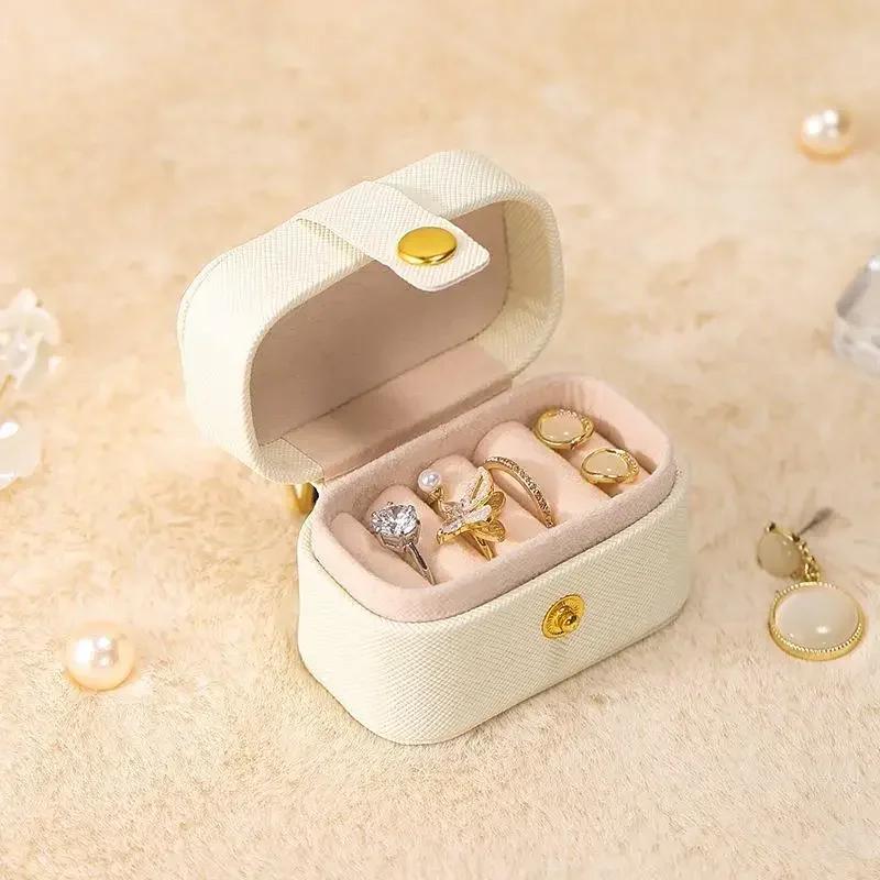Mini Ring Box Solid Color Simple Portable Earnail Jewelry Storage PU Leather Waterproof Luxury Jewelrys Storage Treasure Boxes