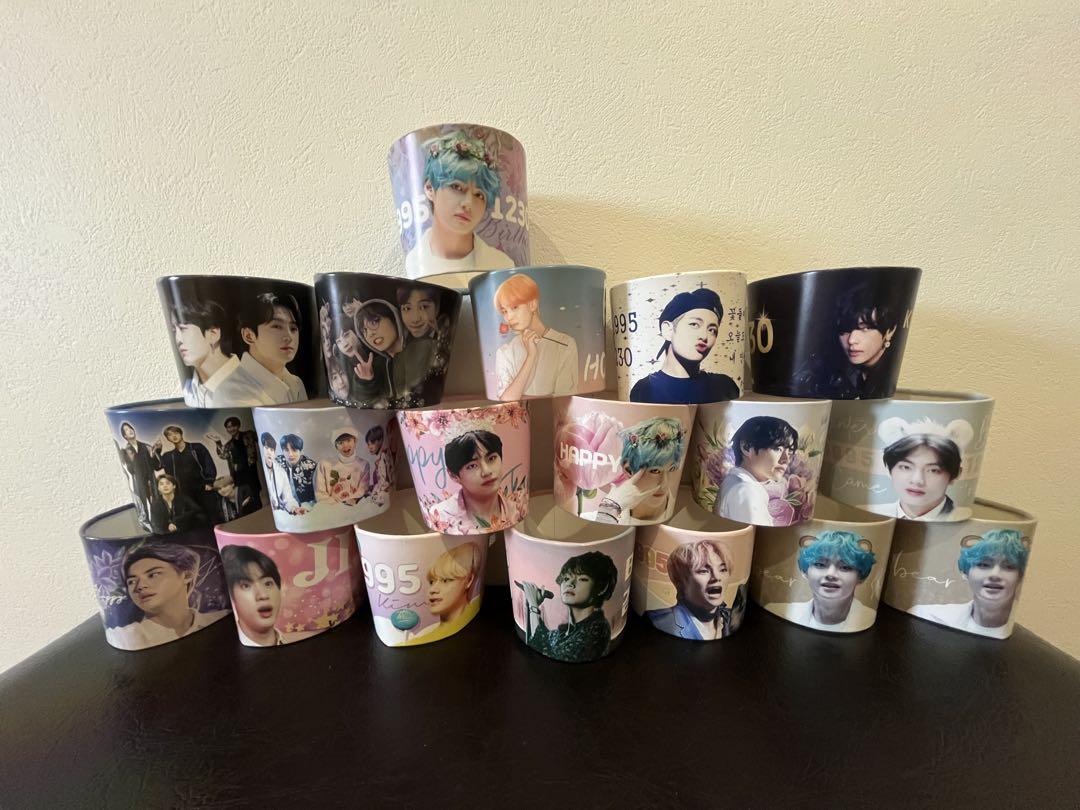 

[Б/У] Подстаканник BTS Birthday Cup V Jimin Jin Набор из 19 штук
