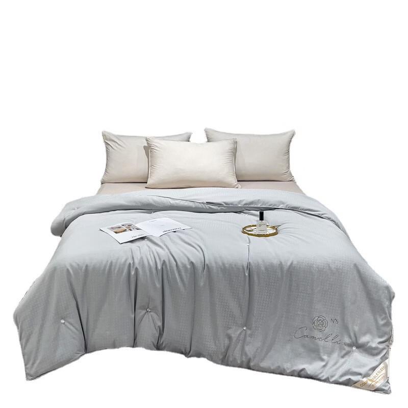 Brangdy Camellia Silk Duvet
