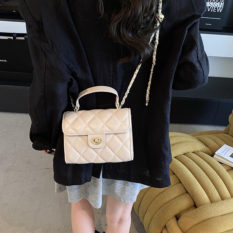 Rhombus chain bag women's spring and summer new high-end niche portable small square bag fashion messenger bag