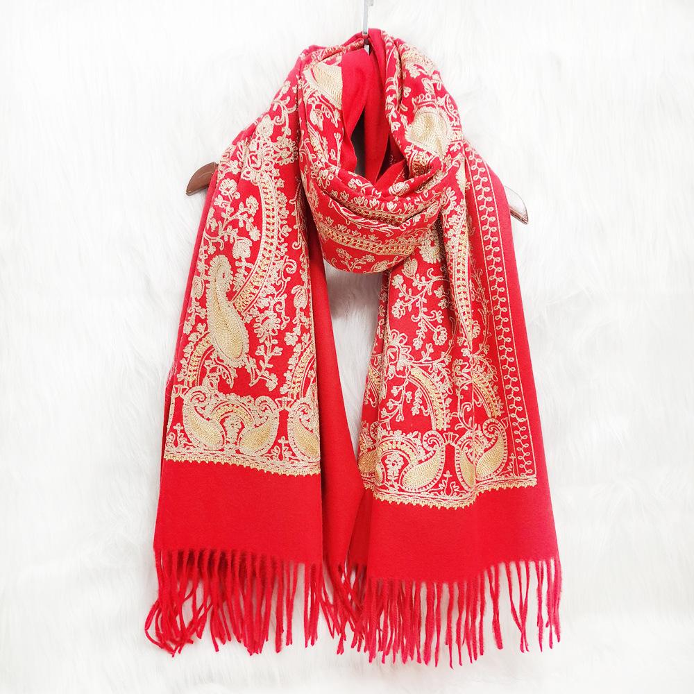 Autumn and winter cashmere gold-thread paisley scarf, embroidered ethnic style desert women s shawl, scenic area embroidered shawl and neck warmer красный