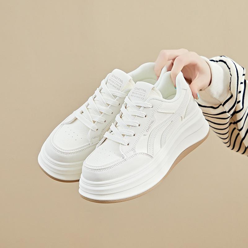 Board shoes women's new autumn with skirts versatile little white shoes thick sole heightening sports shoes niche