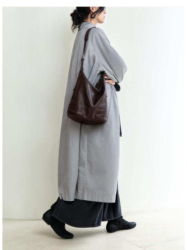 Qiu Zhen Women's Large Capacity Crossbody Hobo Bag, Grid Pattern, Vegetable Tanned Sheepskin, Double Handle.