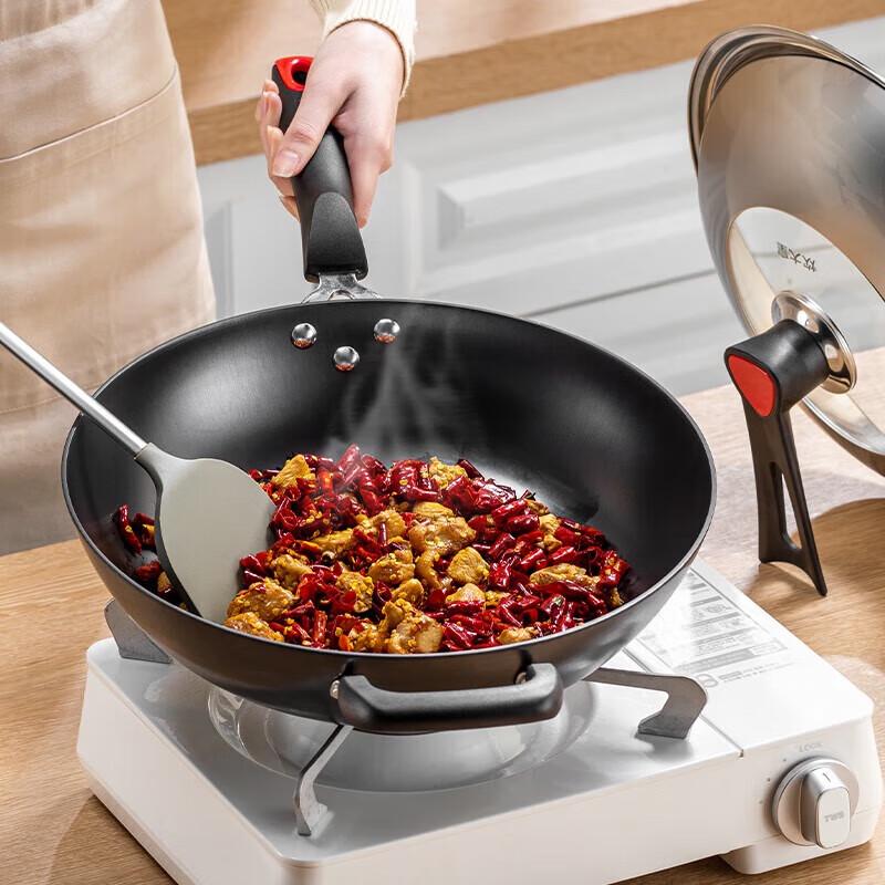 Chuidahuang Classic 32cm Uncoated Cast Iron Wok