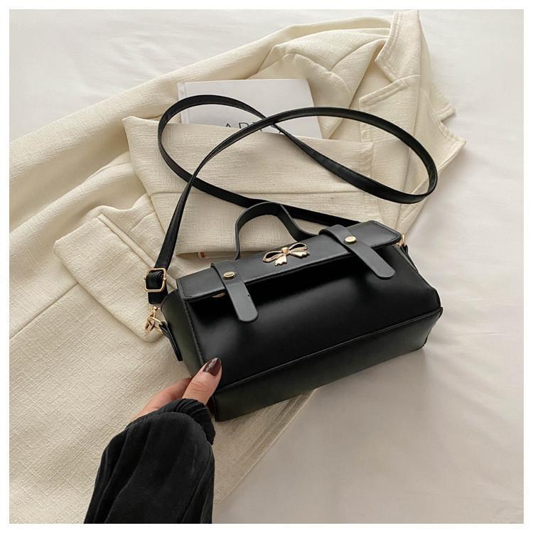 

Elegant And Fashionable Small Crossbody Bag For Women Available In Multiple Colors чёрный