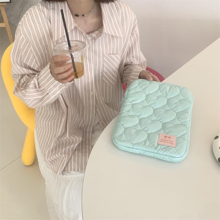Koreanische Herzförmige Mehrfarbige Macaron Laptop-Tasche & iPad Hülle (15" & 11")