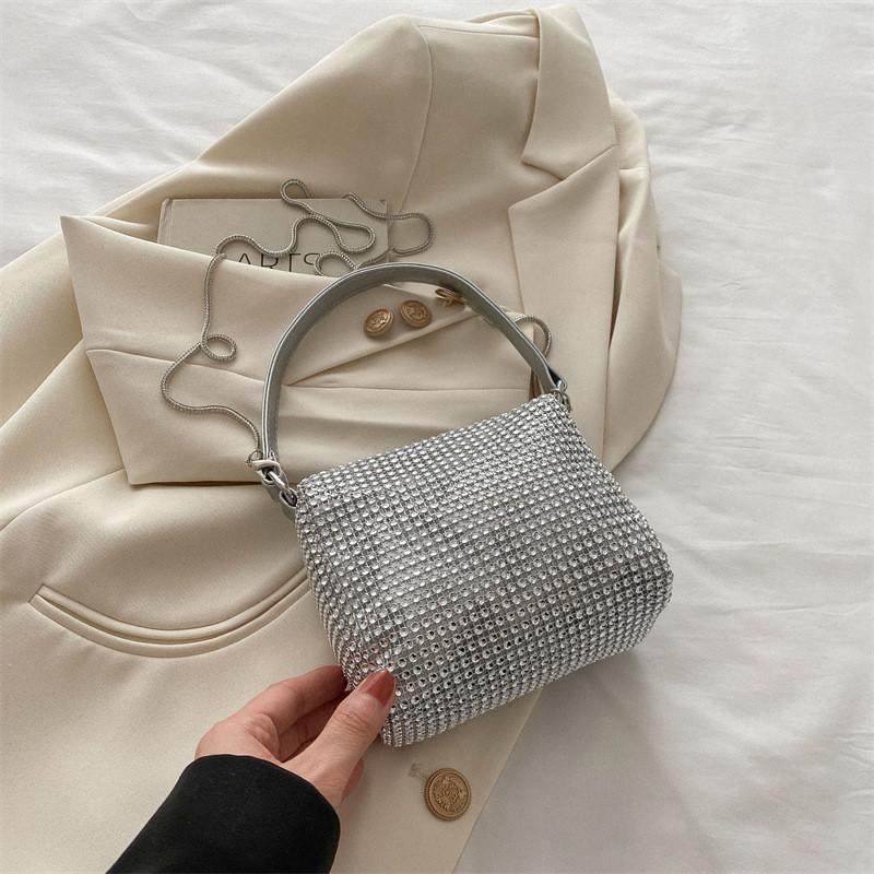 

Stylish Pu Small Square Handbag For Women Perfect For Everyday Fashion Needs срібний