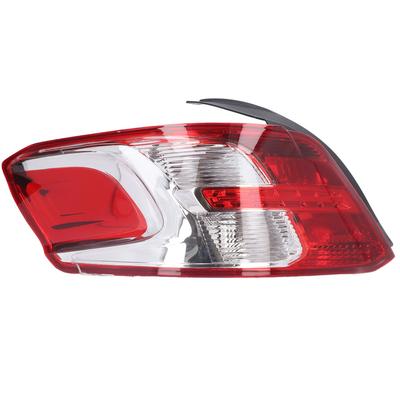 Zadné svetlo 714000285800 Ľavá strana Jasné svetlo Hladký povrch Náhrada pre Peugeot 301 2012?2016