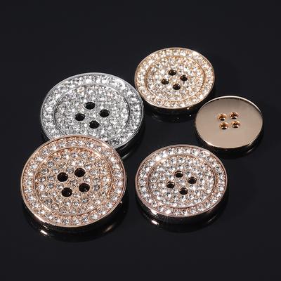10 pezzi bottoni tempestati di diamanti grani di strass super cool bottoni in metallo a 4 fori bottoni decorativi per abbigliamento