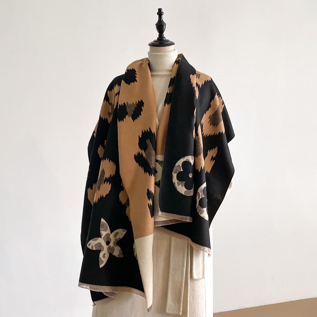 Elegant Ladies Pashmina Jacquard Imitation Cashmere Scarves Winter Thick Warm Two-Sided Shawl Coldproof Windproof Blanket Scarf