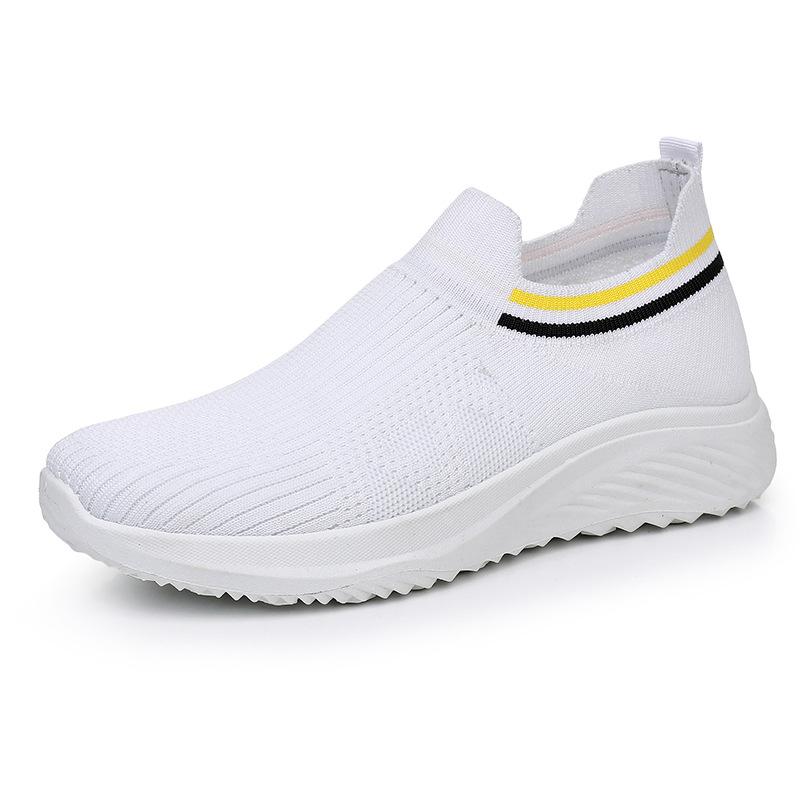 2025 New Women's Shoes Flat-bottomed Fashionable Breathable Sports Shoes Casual Lightweight Soft-soled Mother Shoes Women